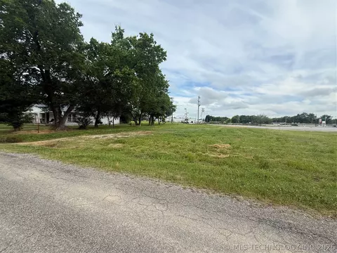 100 W Cedar St, Haskell, OK 74436 photo 35