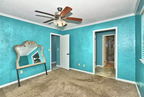 Bedroom - 9419 Haskell Dr NW, Broken Arrow, OK 74014 photo 6 of 7