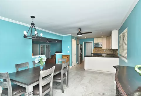 Dining - 9419 Haskell Dr NW, Broken Arrow, OK 74014 photo 1 of 3