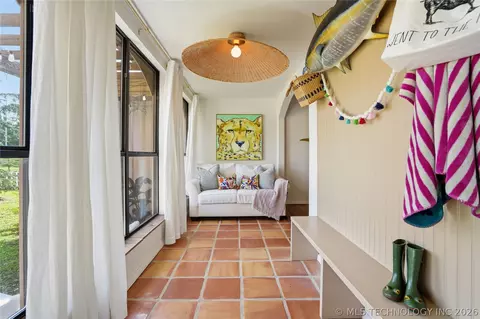 Entry Way - 1904 E 14th St, Tulsa, OK 74104 photo 1 of 1