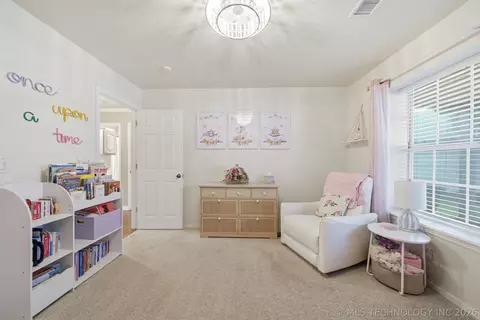Bedroom - 9007 E 76th St, Tulsa, OK 74133 photo 1 of 3