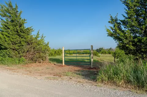 2 E Lone Chimney Rd, Glencoe, OK 74032 photo 18