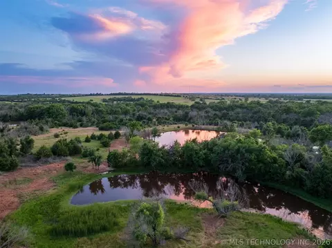 2 E Lone Chimney Rd, Glencoe, OK 74032 photo 16
