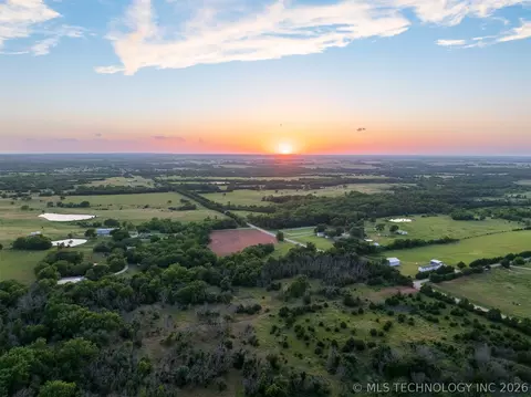 2 E Lone Chimney Rd, Glencoe, OK 74032 photo 11