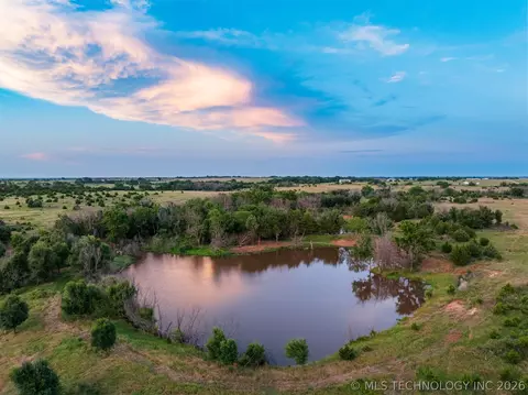 2 E Lone Chimney Rd, Glencoe, OK 74032 photo 5