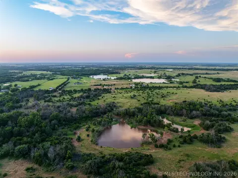 2 E Lone Chimney Rd, Glencoe, OK 74032 photo 10