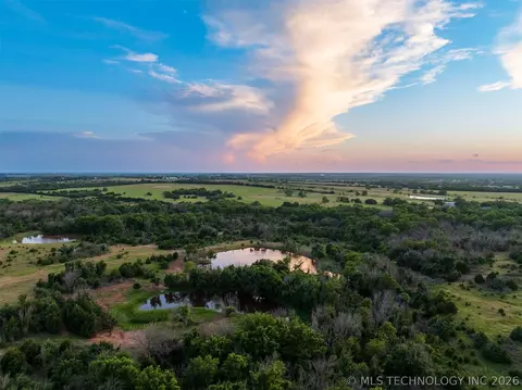 2 E Lone Chimney Rd, Glencoe, OK 74032 photo 14