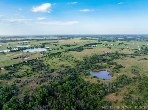 2 E Lone Chimney Rd, Glencoe, OK 74032 photo 27