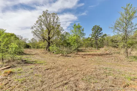 849 Dozer Rd, Eufaula, OK 74432 photo 4