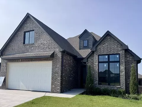 3704 W Laredo St, Broken Arrow, OK 74012