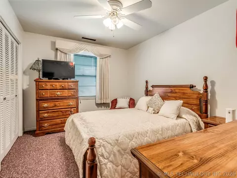 Bedroom - 1201 E 4th St, Okmulgee, OK 74447 photo 3 of 9