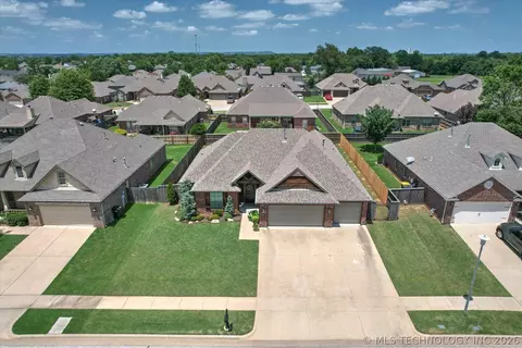 View/Area - 1225 E 134th St, Glenpool, OK 74033 photo 2 of 5