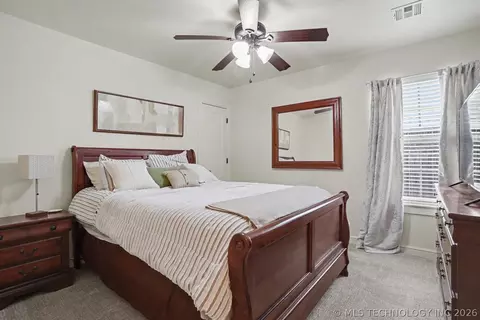 Bedroom - 1225 E 134th St, Glenpool, OK 74033 photo 3 of 6