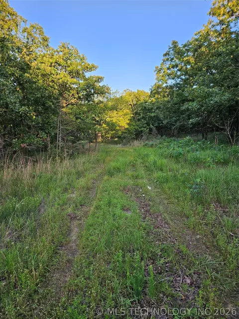Hickory Lane, Stuart, OK 74570 photo 2