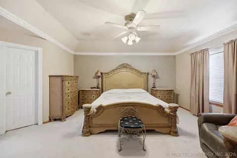 Bedroom - 1085 E 138th St, Glenpool, OK 74033 photo 4 of 5