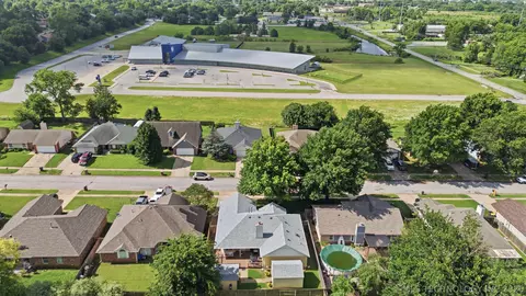 View/Area - 1085 E 138th St, Glenpool, OK 74033 photo 1 of 3
