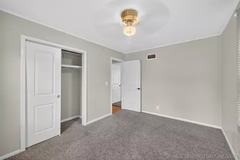 Bedroom - 5813 E 20th St, Tulsa, OK 74112 photo 6 of 6
