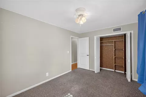 Bedroom - 5813 E 20th St, Tulsa, OK 74112 photo 2 of 5