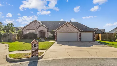9608 N 100th East Ave, Owasso, OK 74055
