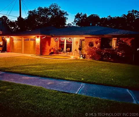 405 3rd Ave SW, Ardmore, OK 73401