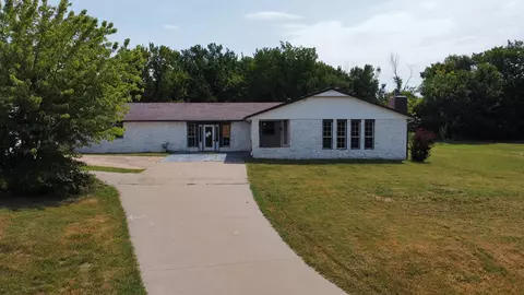 156 County Road 3237, Bartlesville, OK 74003