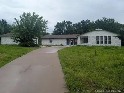 156 County Road 3237, Bartlesville, OK 74003