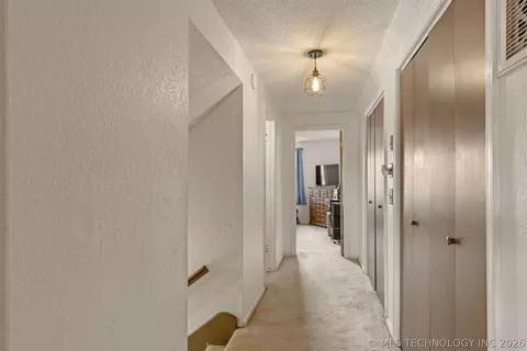 Entry Way - 11411 E 37th Pl, Tulsa, OK 74146 photo 7 of 7
