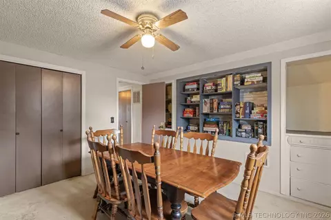 Dining - 11411 E 37th Pl, Tulsa, OK 74146 photo 3 of 3