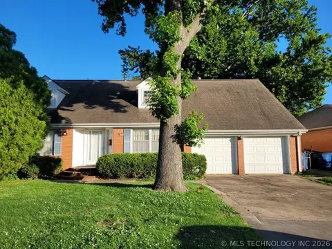 4922 E 38th Pl, Tulsa, OK 74135