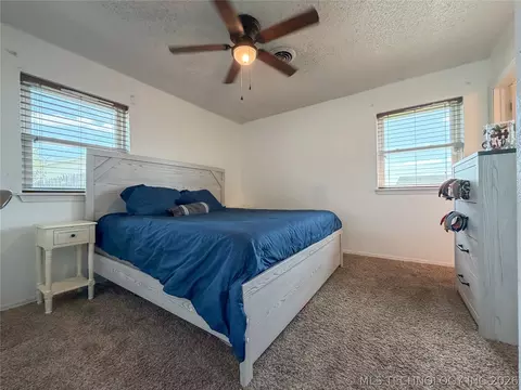 Bedroom - 106 Risner St, Davis, OK 73030 photo 3 of 3