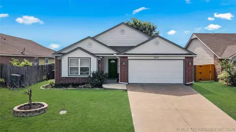 10717 N 151st East Ave, Owasso, OK 74055