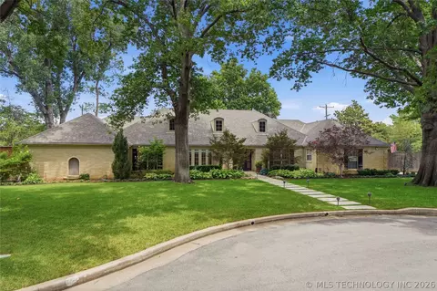 Exterior - 3235 E 59th St, Tulsa, OK 74105 photo 2 of 10