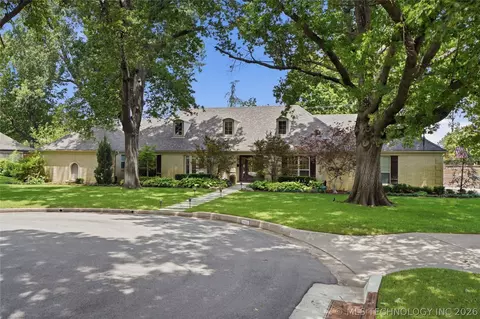 Exterior - 3235 E 59th St, Tulsa, OK 74105 photo 3 of 10