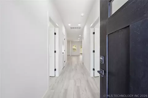 Entry Way - 13835 E 27th Pl E, Tulsa, OK 74134 photo 1 of 1