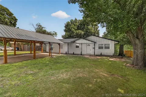 3517 S Irvington Pl, Tulsa, OK 74135