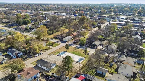 3015 E Archer St, Tulsa, OK 74110 photo 5