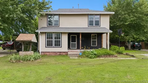 809 S Park St, Sapulpa, OK 74066