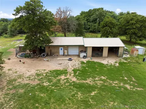 Exterior - 20355 S 85th St E, Webbers Falls, OK 74470 photo 4 of 5