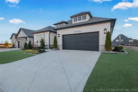 11962 S 94th East Ave, Bixby, OK 74008