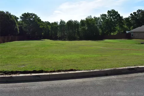 2552 Amber Way, Tahlequah, OK 74464