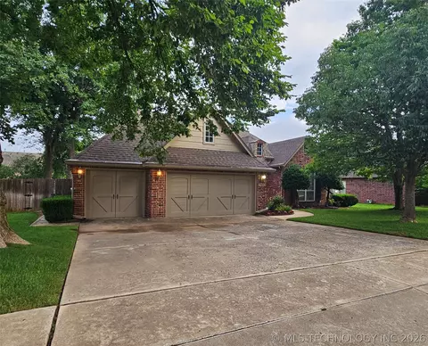 7404 E Forest Ridge Blvd, Broken Arrow, OK 74014