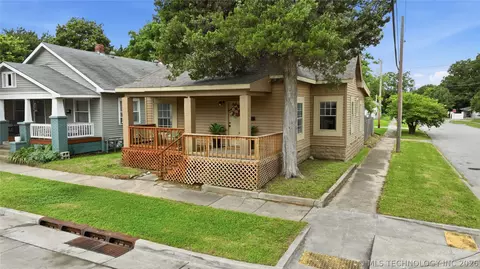 802 S Trenton Ave, Tulsa, OK 74120