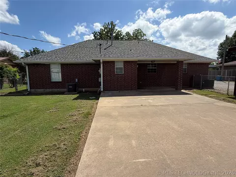 Exterior - 507 E Tonner, Calera, OK 74730 photo 11 of 11
