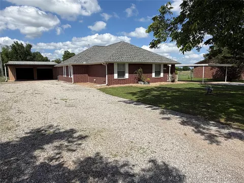 Exterior - 507 E Tonner, Calera, OK 74730 photo 3 of 11