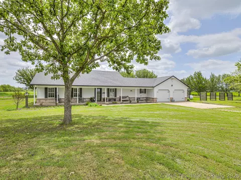 17607 N Louisville Ave, Skiatook, OK 74070