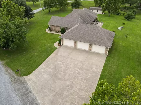 View/Area - 124 Walnut Rdg, Eufaula, OK 74432 photo 3 of 12