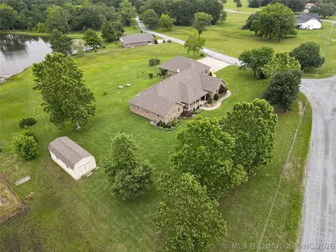 View/Area - 124 Walnut Rdg, Eufaula, OK 74432 photo 5 of 13