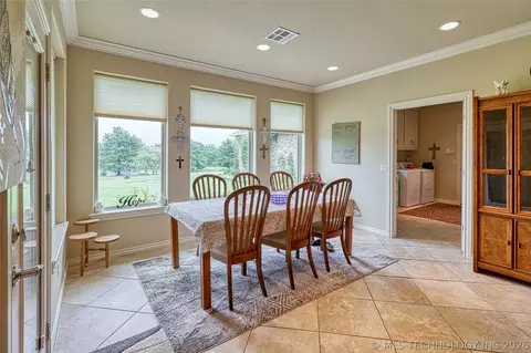 Dining - 124 Walnut Rdg, Eufaula, OK 74432 photo 2 of 2