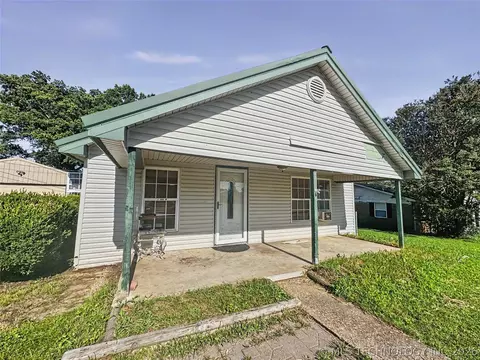 202 National Blvd, Fort Gibson, OK 74434