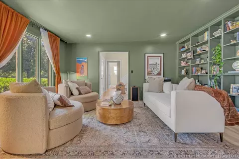 Living - 5813 E 64th Pl, Tulsa, OK 74136 photo 8 of 11